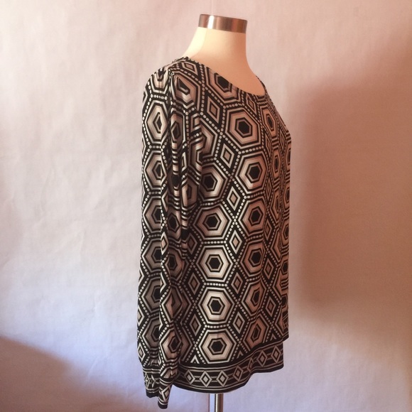 Alfani Geometric Print Scoop Neck Top Size XL - Picture 2 of 6